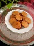 Makka flour mathri