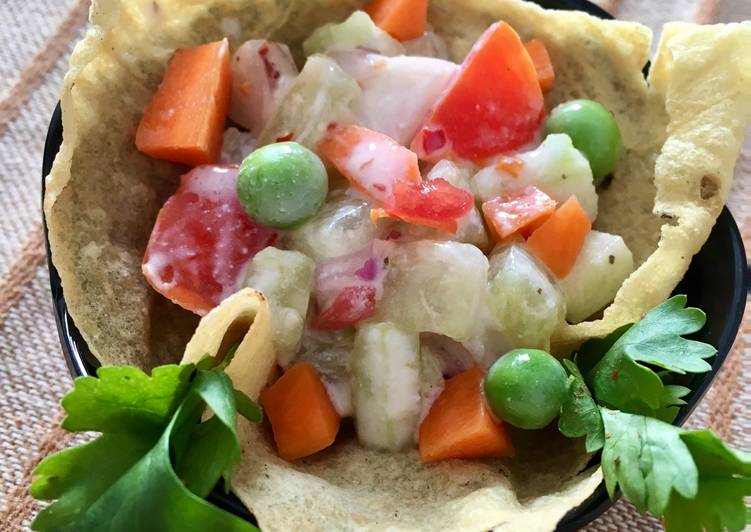 Masala Papad Salad