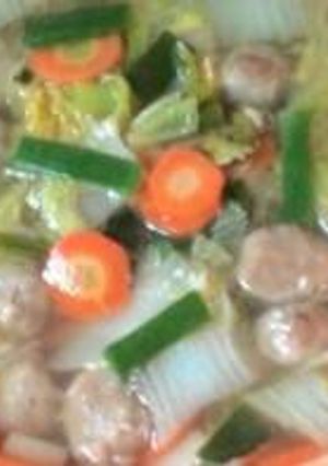 Foto resep Sayur ca sederhana ala kadarnya..sawi putih wortel bakso..😘😘😘