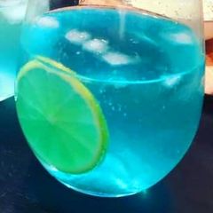 A picture of Butterfly pea honey drink.
