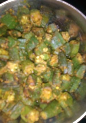 A picture of Masala bhindi.