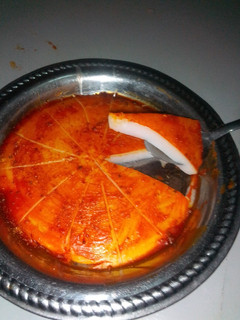 A picture of Dan tamalele(local pizza).