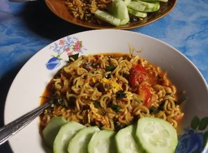 Foto resep Mie Instant sayur kol kale