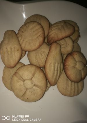 A picture of Home made cookies.
