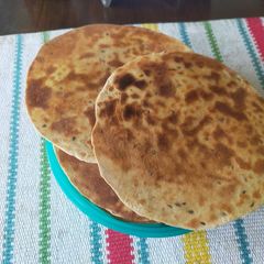 A picture of Jeera Khakhra.