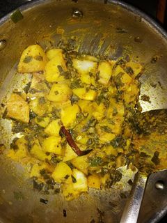 स्प्रिंग प्याज़ सब्जी (Spring onion subji recipe in hindi) रेसिपी मुख्य फोटो
