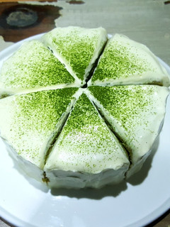 抹茶蜂蜜戚風蛋糕 的食譜成品照片
