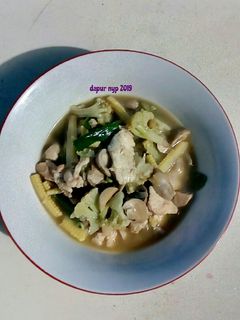 Foto resep Ayam cah jamur