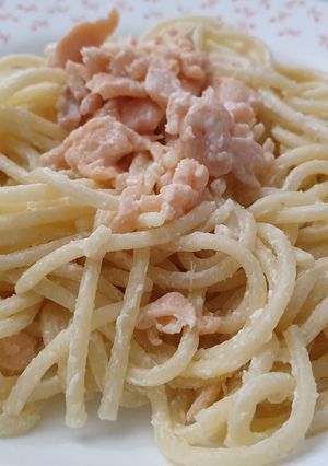 Una foto de Pasta con salmón ahumado y philadelphia