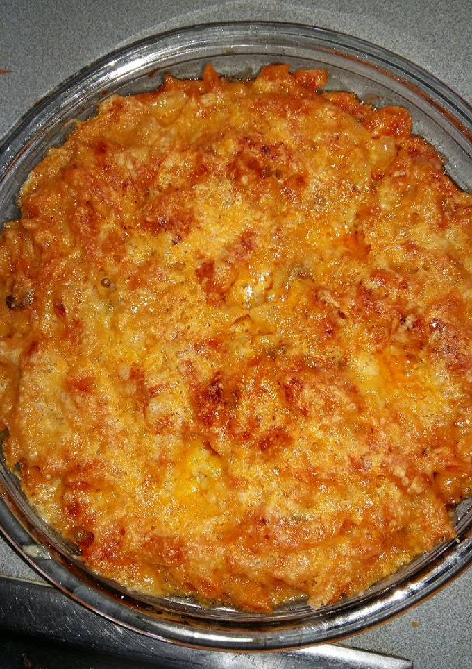 Una foto de Macarrones con sofrito y gratinados al microondas
