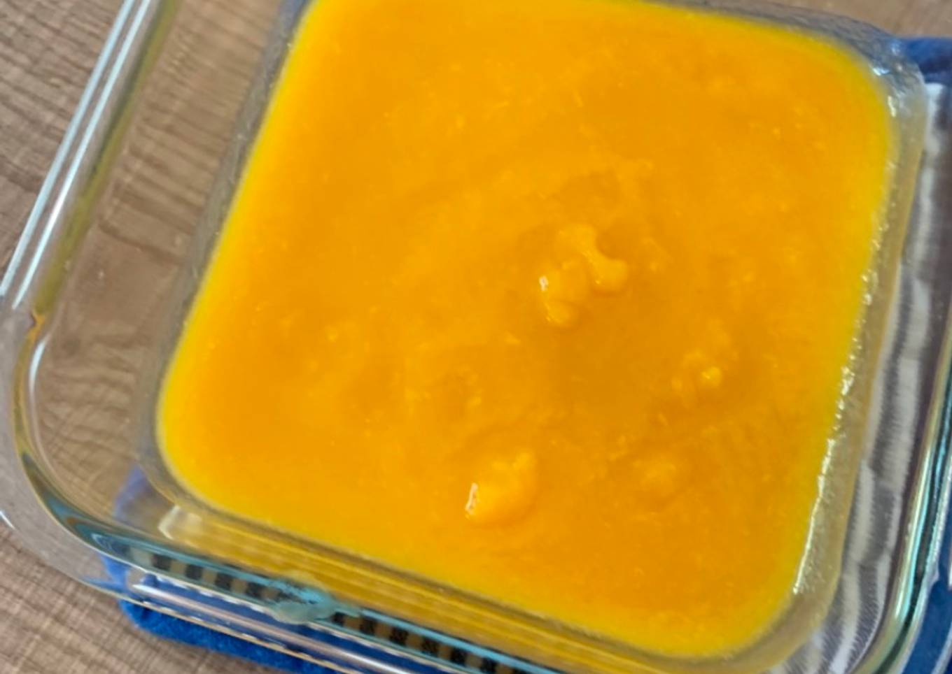 Primer puré de verdura de Carmen ¡crema de calabaza y chirivía!