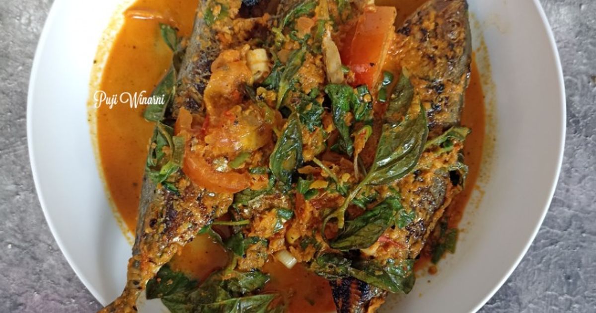 Ikan kembung bakar kuah santan