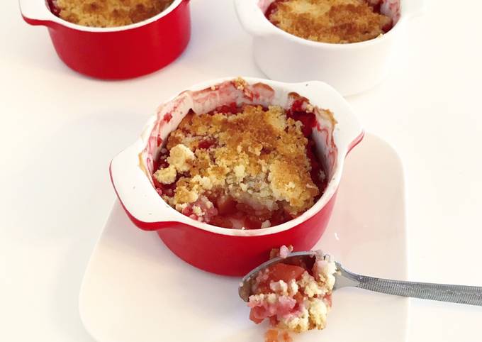 Crumble pomme fraise coco