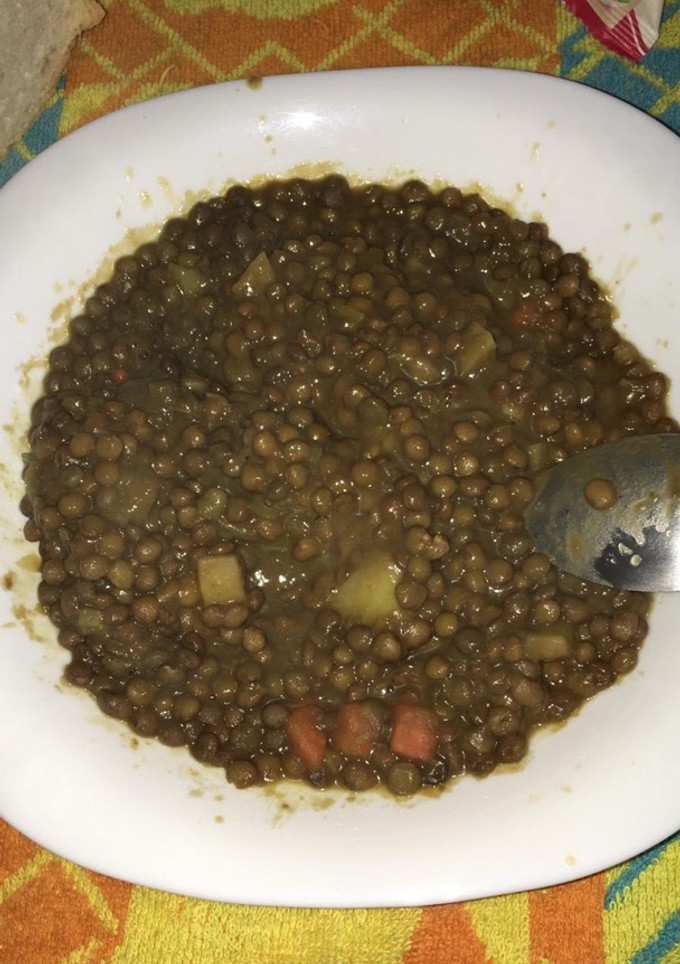 Una foto de Lentejas con verduras
