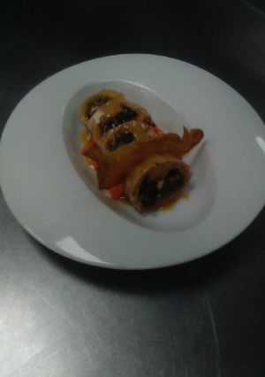 Foto principal de Galantina de pollo, ibérico y lombarda