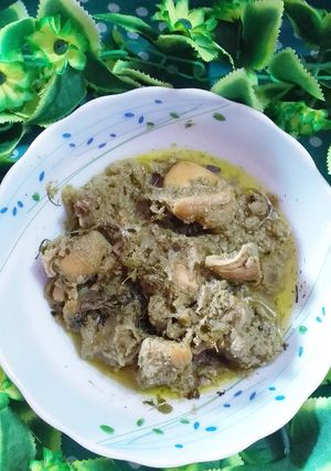 হারিয়ালি চিকেন (Hariyali Chicken Recipe In Bengali) রেসিপির প্রধান ছবি