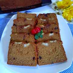 A picture of Cake Pisang Gula Palem.