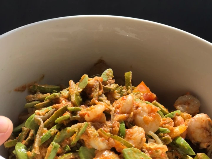 Easy Steps to Prepare Recipes Sambal Udang Pete the So Delicious Tasty.