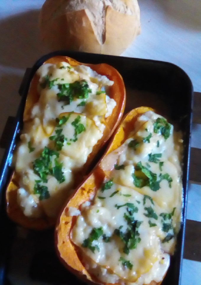 Una foto de Zapallo anco relleno al horno 🏜️