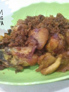 Foto resep Ayam serundeng (kelapa lengkuas)