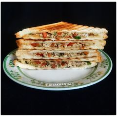 A picture of Grilled Paneer/ Chenna Sandwich.