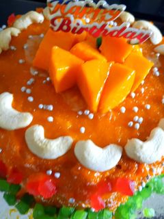 मँगो केक (Mango Cake Recipe In Marathi) रेसिपी चे मुख्य फोटो