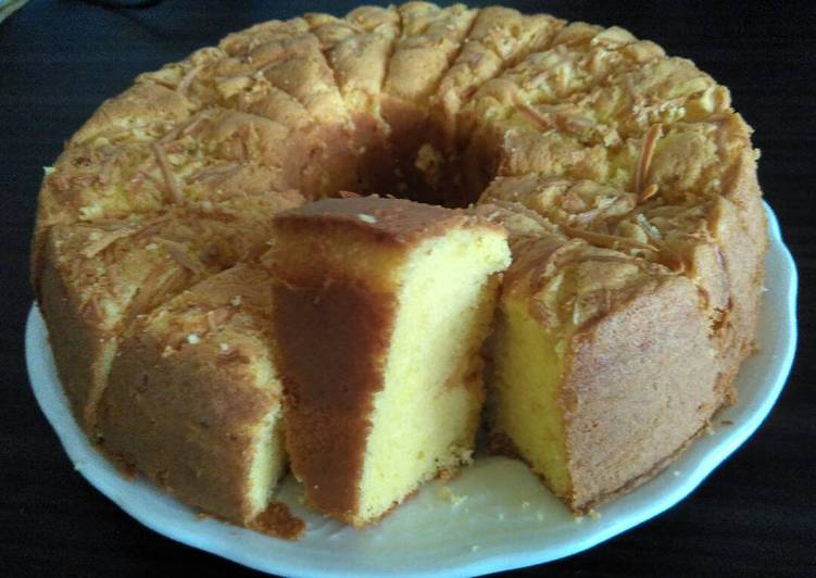 Bolu jadul keju (sponge cheese)