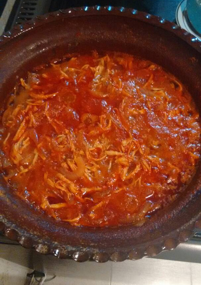 Una foto de Tinga de pollo en salsa de chipotle