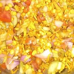 A picture of Spicy bhel.