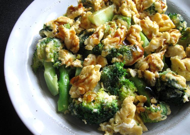 Simple Way to Make Favorite Just Broccoli &amp; Egg