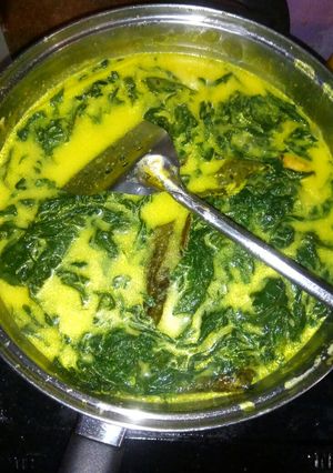 Foto resep Daun singkong Kuah Santan Kuning 🍴