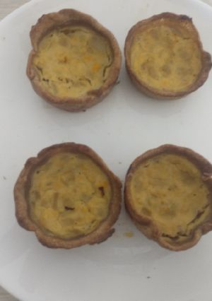 Una foto de Canastitas de choclo súper fácil