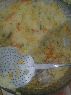 Una foto de Pastel de arroz y verduras