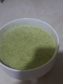 Una foto de Crema de brócoli con queso