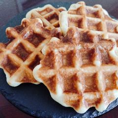 A picture of Easy Belgium waffle using a breadmachine.