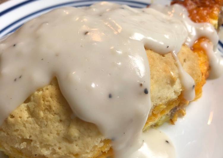 Biscuits and gravy breakfast bake Biscuits and gravy breakfast bake