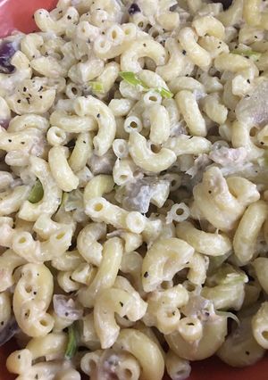 Una foto de Pasta Corta con Atún y crema de leche