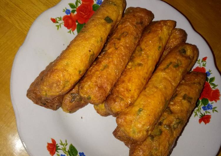 Sostel (sosis telur)