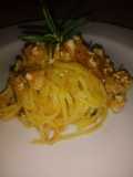 Tagliolini con ragù di pollo, zucca e porro. (Sapori d'autunno)