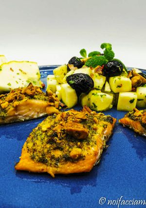 Foto di Trota alle Erbe Aromatiche con Insalata di Cedro
