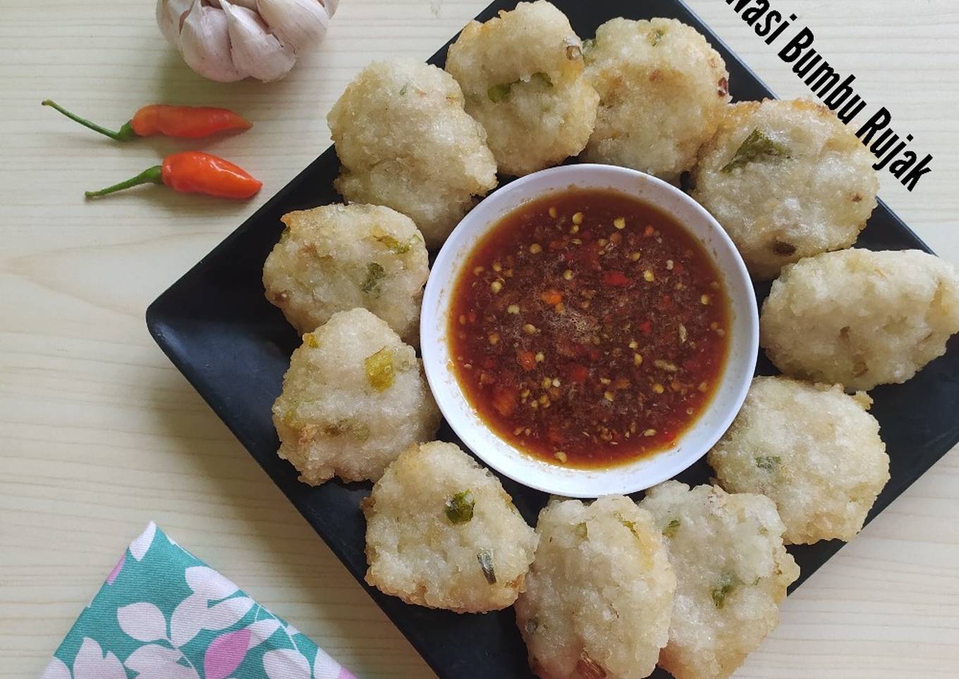 Cireng Nasi Bumbu Rujak