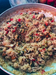 Una foto de Arroz con Mariscos 🦞♥️