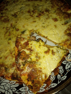صورة لوصفة بيتزا 🍕 ببديل الجبنة
