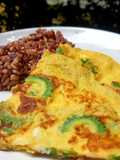 ไข่เจียวมิโซะมะระขี้นก Wild Bitter Gourd Miso Omelette