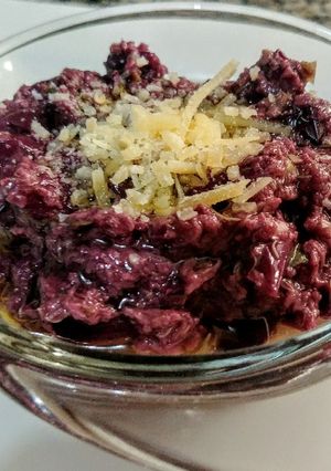 Una foto de TAPENADE De Aceitunas Moradas con Queso Parmesano...!😋