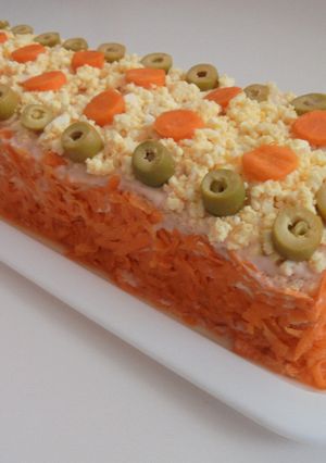 Foto principal de Tronco fresco de pescado, marisco y verduras