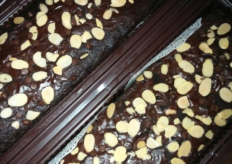 Brownis panggang shiny crust