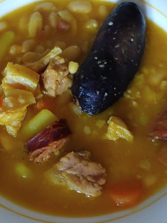 Una foto de Fabada Asturiamea