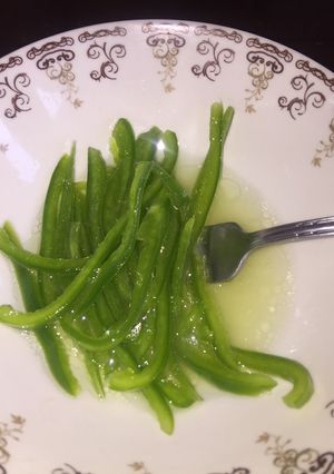 Una foto de Ensalada de pimentón verde