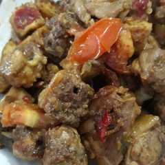 A picture of Rica Ayam Tahu.